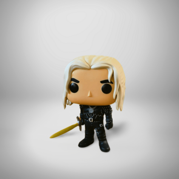 Funko Pop! The Witcher (2019) - Geralt with Glow in the Dark Sword #1322